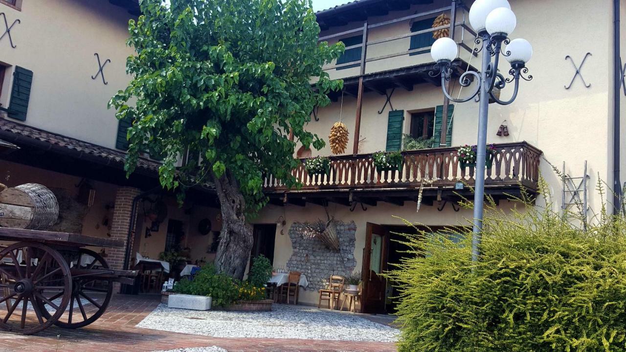 Al Fienile Hotel Orzano Exterior foto